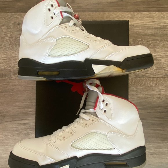Air Jordan 5 Retro 2013 Fire Red Sz.8(Mens) / 9.5(Womens) main image 8